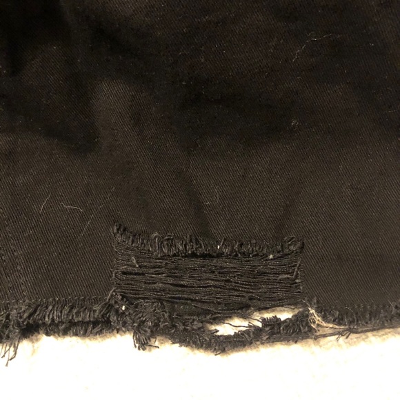 Distressed mini skirt - Picture 3 of 6